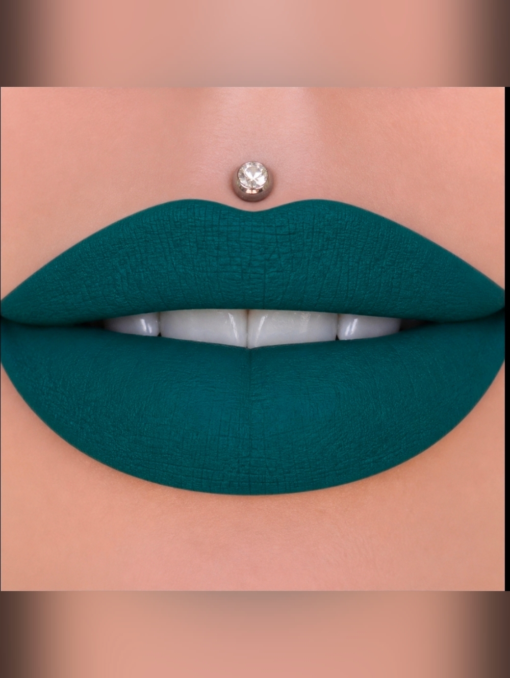 Jeffree Star Mini Velour Liquid Lipstick in the shade "Spooky Glamour".